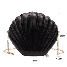 Shell Chain Shoulder Bag