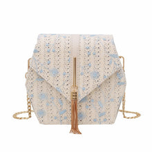 Hexagon Style Straw Lace embroidery Bag